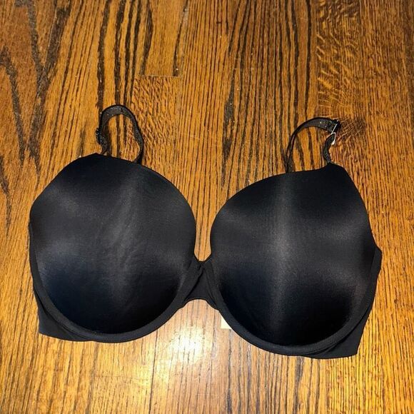 Victoria's Secret Other - New Victoria’s Secret bra